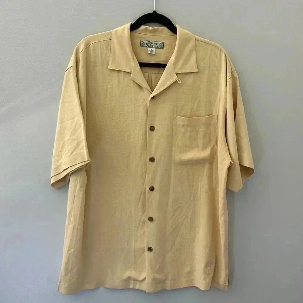 Tommy Bahama Men’s Yellow Silk Tropical Button Down Short Sleeve Shirt Size M
